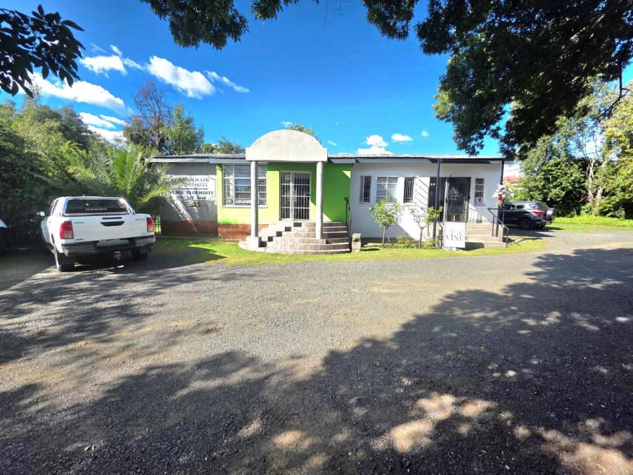 To Let Commercial Property for Rent in Hospitaalheuwel Free State